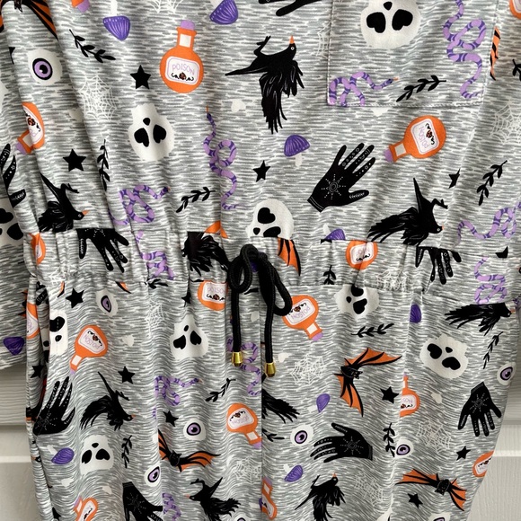 BAE CITY KNIT JUMPSUIT SPOOKY MYSTICAL HALLOWEEN PAJAMAS NWT 2X WOMEN PLUS SIZE - Picture 7 of 11